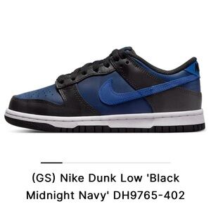 Women’s Nike dunks